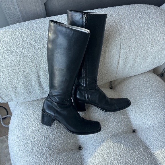 $1400 Prada LEATHER PLATFORM LEATHER KNEE HIGH BOOT BLACK 40.5 - Picture 3 of 5